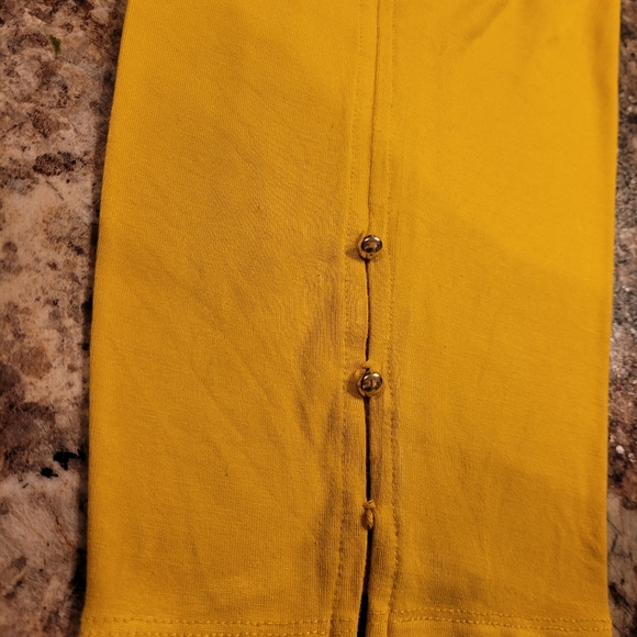 Laura Spring Yellow Top - 3X - Picture 2 of 4